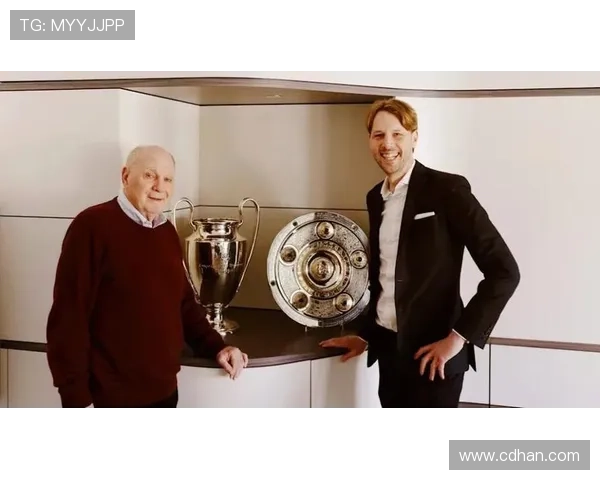 赫内斯谈迪亚斯高价拉黑经纪人